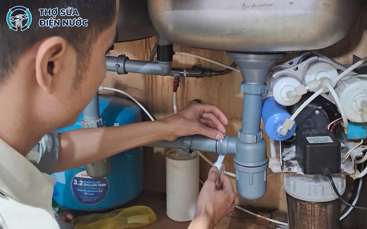 Kiểm tra và bảo trì thường xuyên sẽ giúp đường ống giảm việc tắc nghẽn