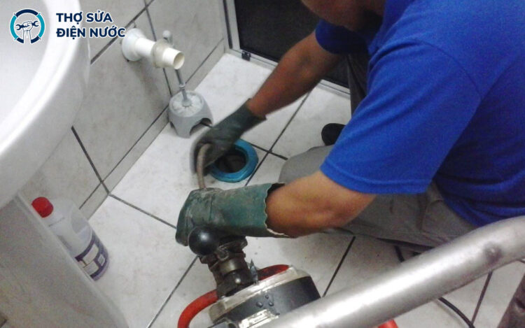 thong-tac-thoat-san-ha-noi-thumb