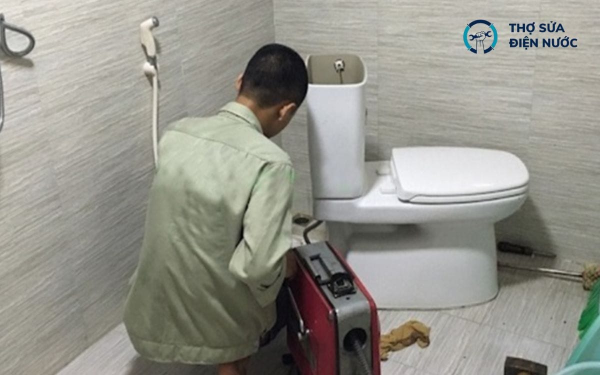 Đội ngũ chuyên nghiệp, xử lý nhanh chóng tận gốc, không đục phá