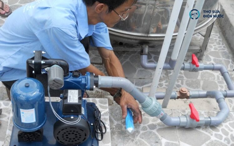 Đội ngũ thợ sửa điện nước Hai Bà Trưng uy tín - thosuadiennuoc247