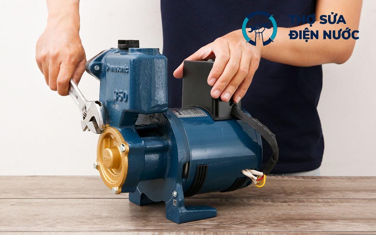 Sửa máy bơm nước Đống Đa