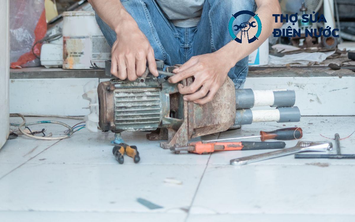 Sửa máy bơm nước Hoàn Kiếm