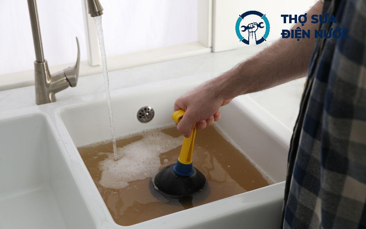 Thông Tắc Cống Long Biên