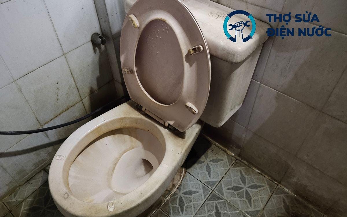 Xử Lý Mùi Hôi Nhà Vệ Sinh Hoàn Kiếm