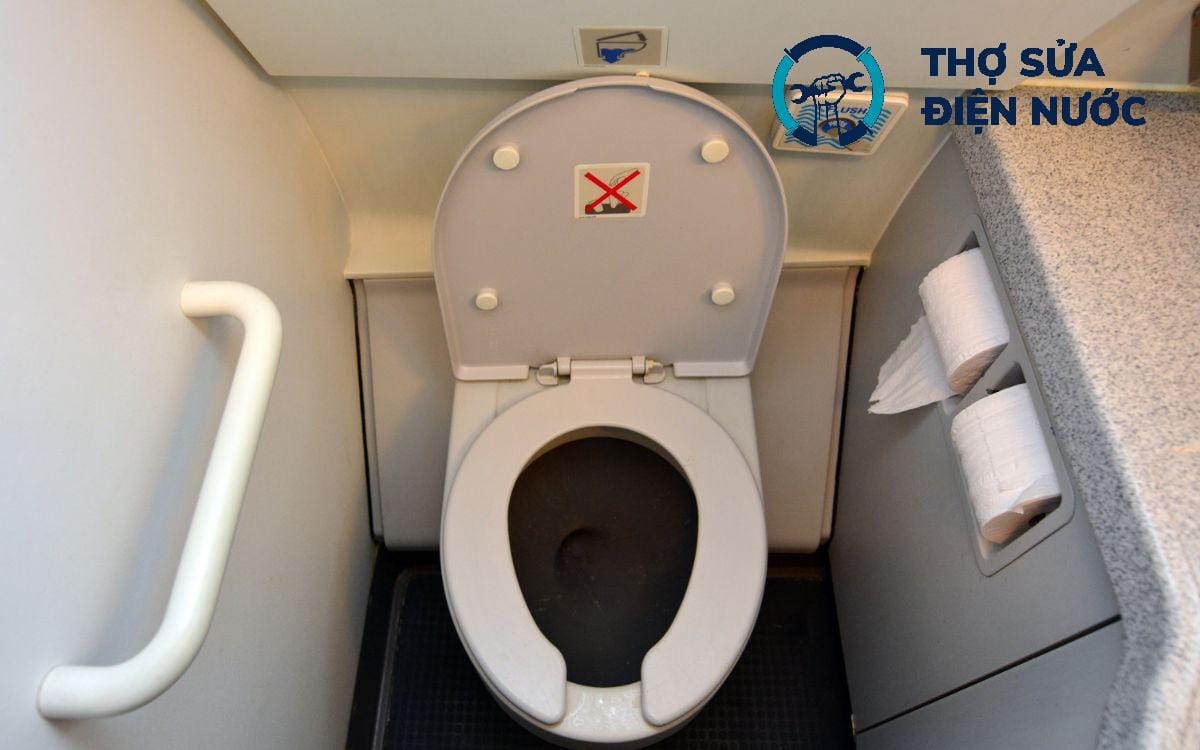 Xử lý mùi hôi nhà vệ sinh Hoàng Mai