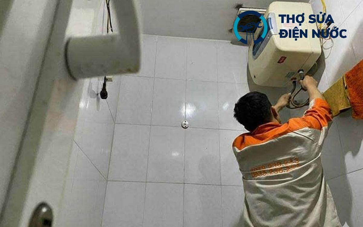 sửa bình nóng lạnh Phú Thượng