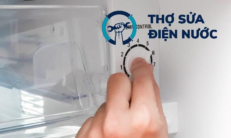 Điều chỉnh nhiệt độ ngăn đông hợp lý giúp ngăn ngừa tình trạng đóng đá