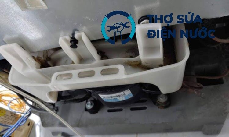 Hướng dẫn thay thế van xả nước cho tủ lạnh