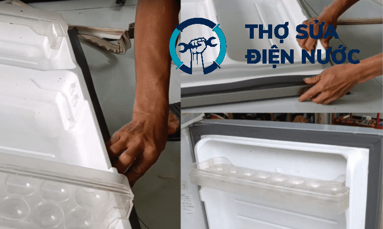 Thợ đang kiểm tra độ kín của gioăng cửa tủ lạnh