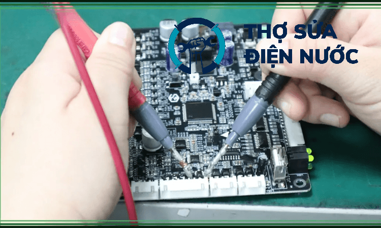 Kiểm tra Mosfet trên board mạch điều hòa để tìm nguyên nhân lỗi